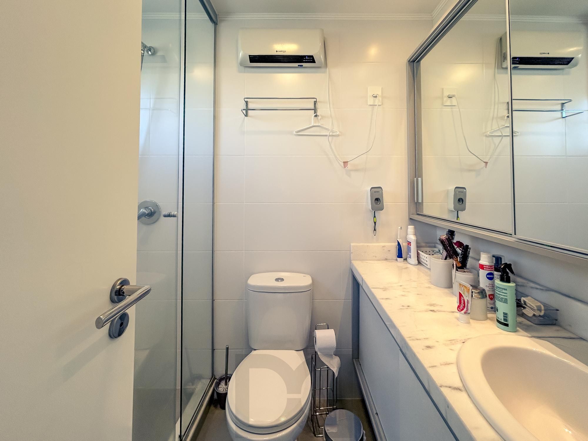 Excelente casa a venda no Condomínio Euroville com 3 dormitórios semimobiliada. — foto 25