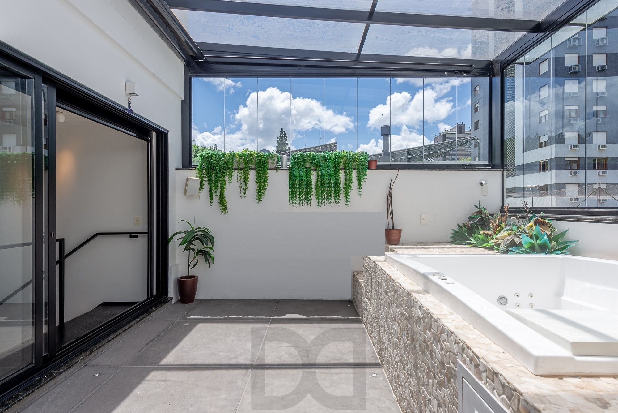 Cobertura com 115m² e 2 dormitórios, 2 suítes, 1 vaga — foto 5