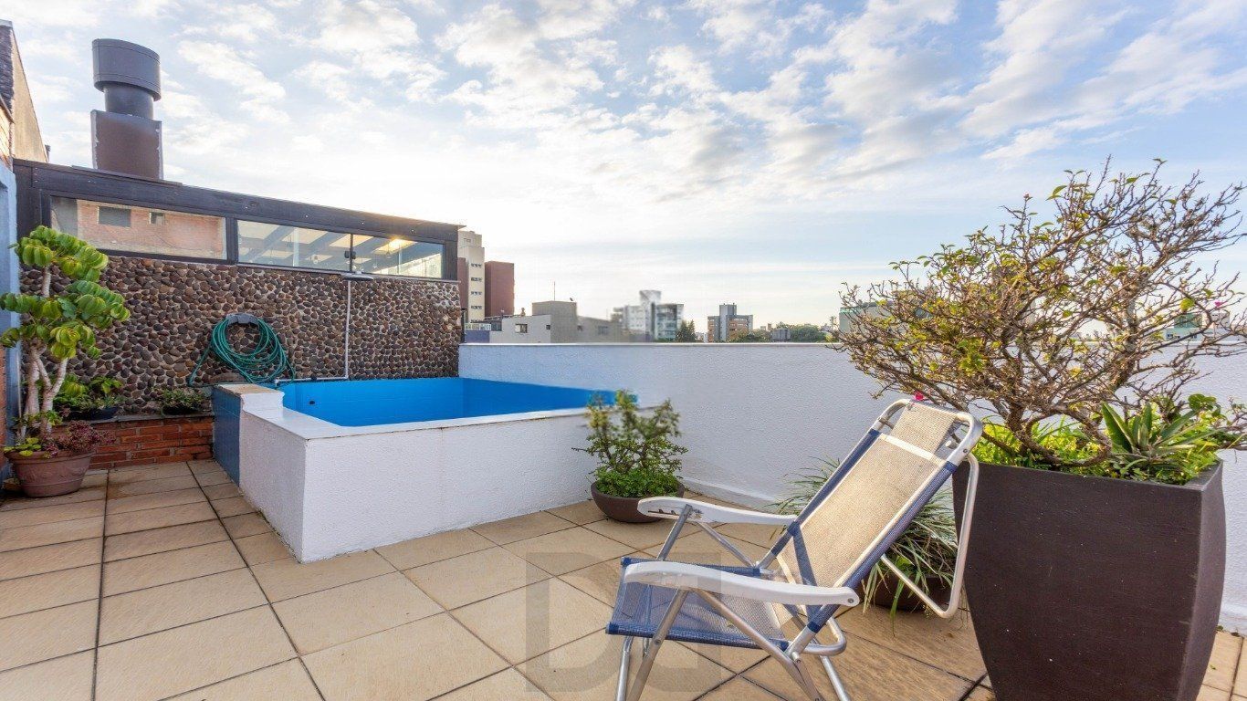 Cobertura com Piscina e Churrasqueira no Petrópolis – 205m² Privativos — foto 19