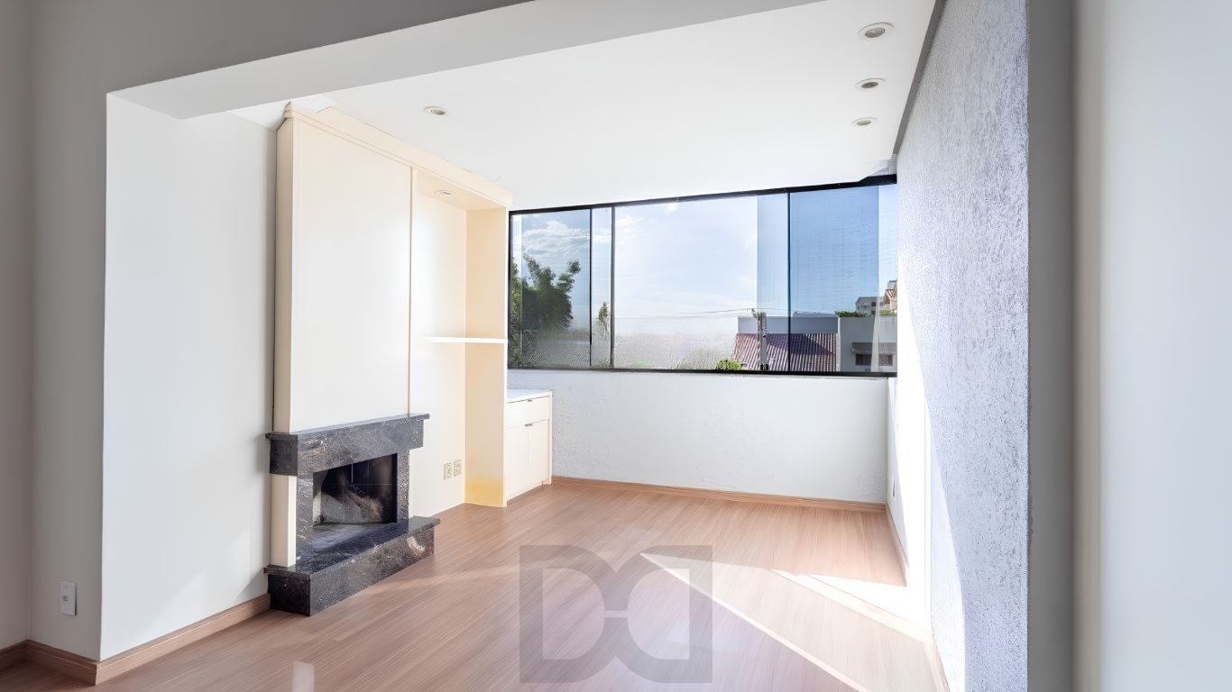 Apartamento 2 dormitórios, 1 suíte, com lareira e living para 2 ambientes — foto 22