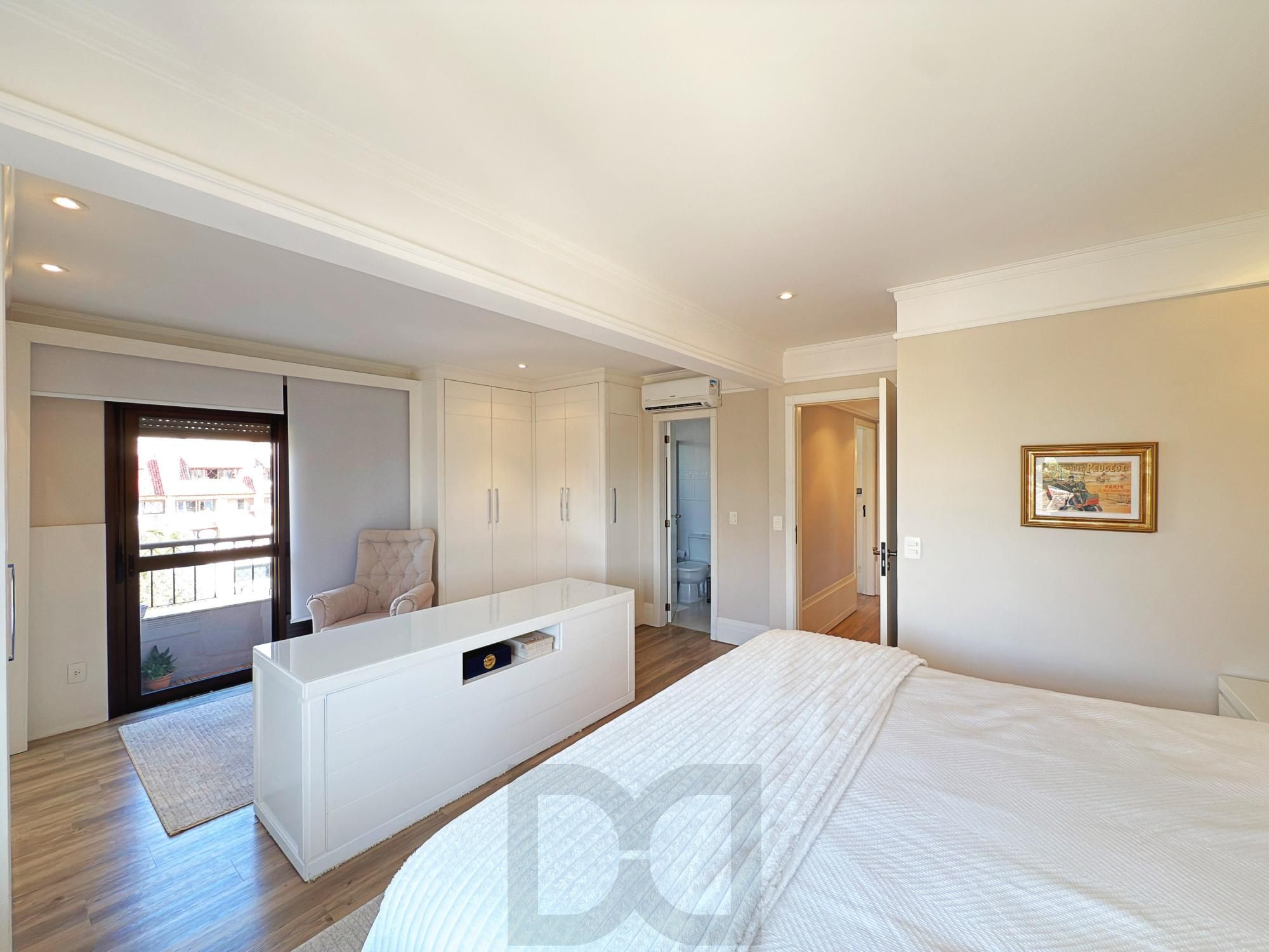 Apartamento semimobiliado 142m² no Mont'Serrat — suíte com closet e 2 vagas — foto 30