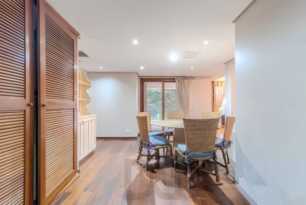 Apartamento 347m² c/ piscina privativa nos Moinhos de Vento, 3 quartos, 3 vagas — foto 14