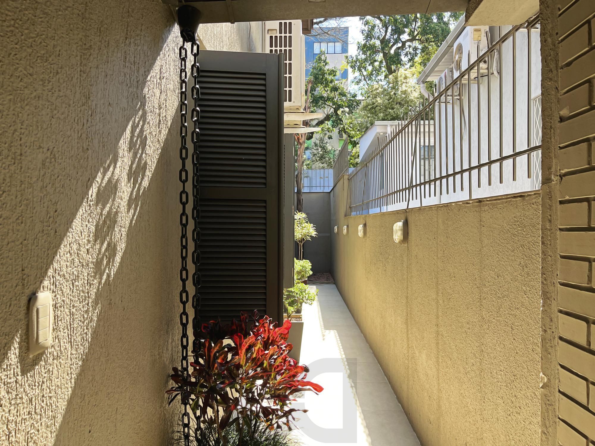 Excelente Casa comercial para comprar com 250m² na Avenida Palmeira — foto 41