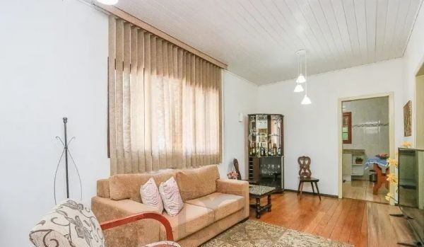 Casa com 3 Quartos e 2 vagas à Venda, 153,16 m² no Bairro Chácara das Pedras — foto 1