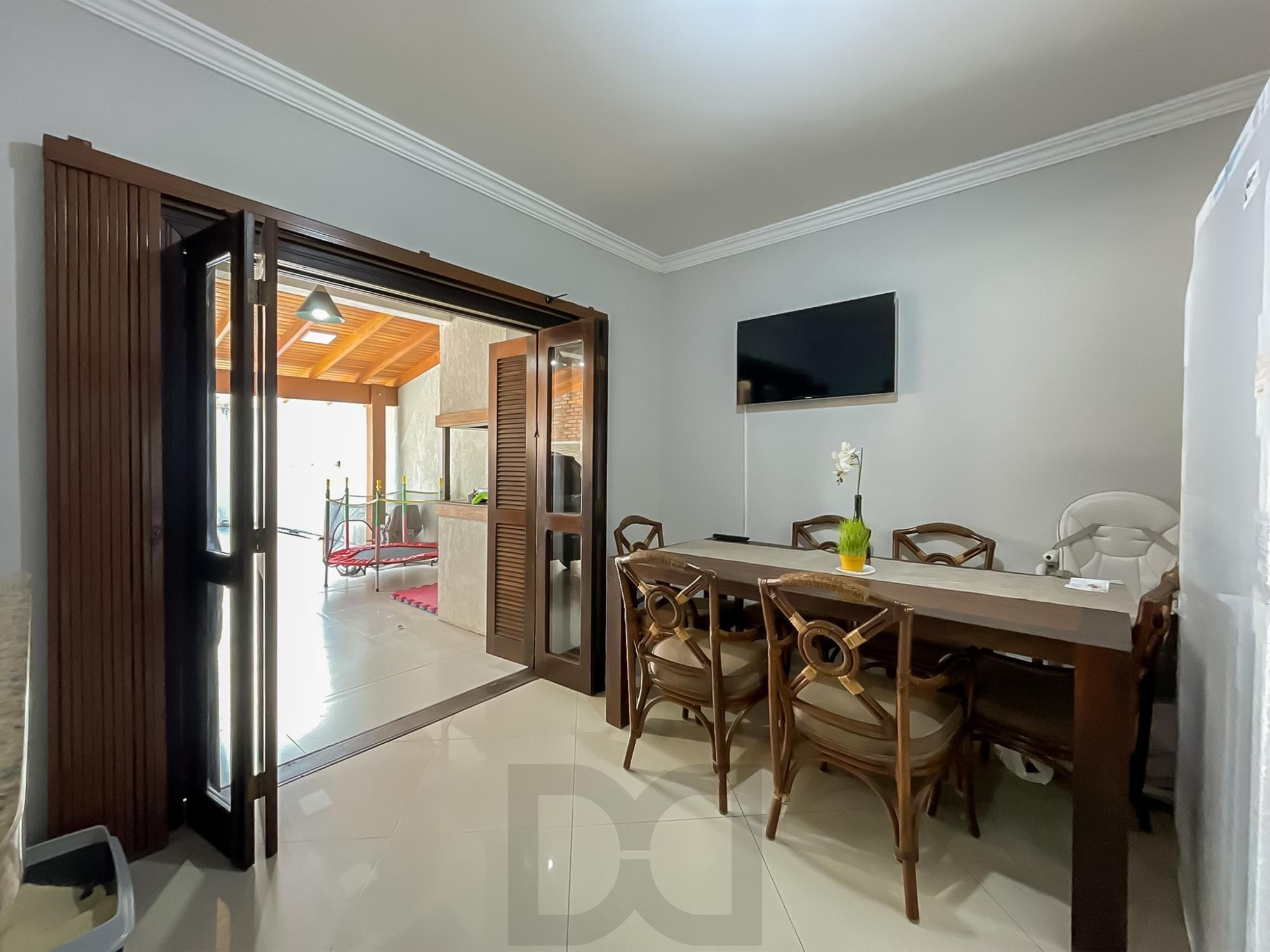 Excelente casa a venda com 3 dormitórios no bairro Tristeza em Porto Alegre. — foto 21