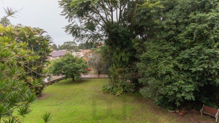 Casa, 1873 M² para Comprar com 4 Dormitórios e 6 Vagas Estacionamento — foto 8