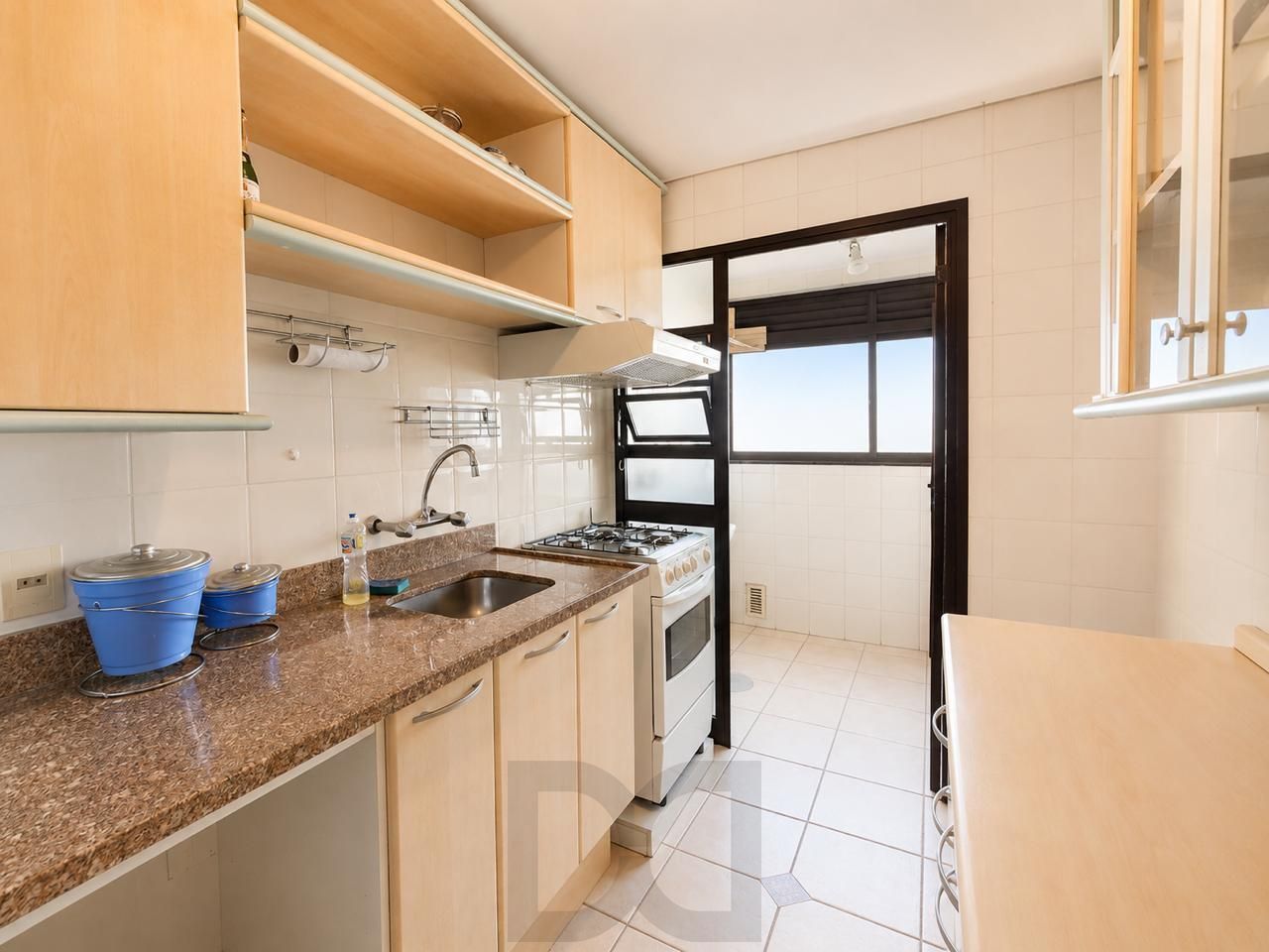Excelente Apartamento para Comprar 2 dormitórios na Rua da República — foto 10