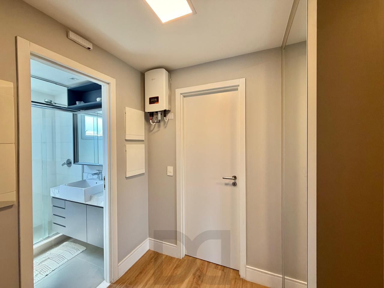 Excelente casa a venda no Condomínio Euroville com 3 dormitórios, semimobiliada por: R$1.350.000,00. — foto 46