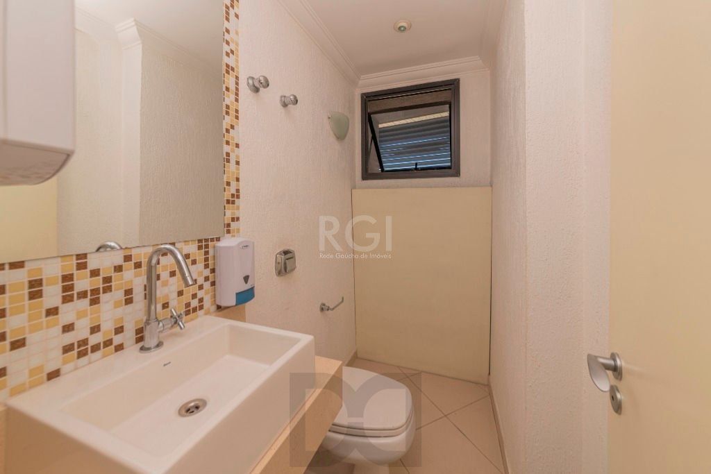 Conjunto Comercial de 129,57m2 nas Três Figueiras para comprar — foto 12