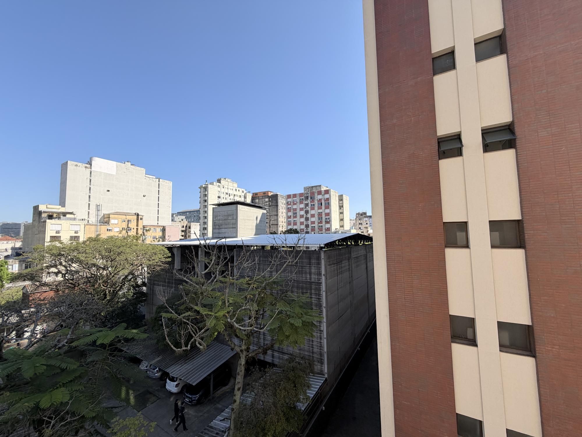 Excelente Apartamento para Comprar 2 dormitórios na Rua da República — foto 18