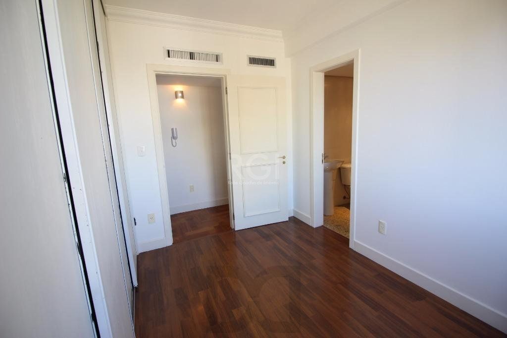 Linda Cobertura com 3 dormitórios para Comprar com 331 m² - Bela Vista - Porto Alegre/RS — foto 47