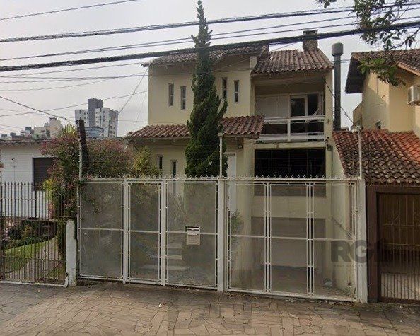 Casa com 7 Quartos e 6 vagas à Venda, 470 m² no Bairro Petrópolis — foto 6