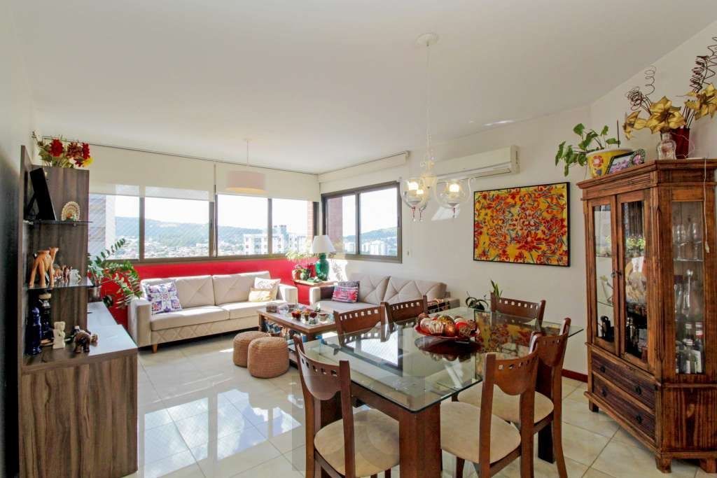 Apartamento 3 Dormitórios com Suíte, Churrasqueira e Excelente Vista Petrópolis — foto 4