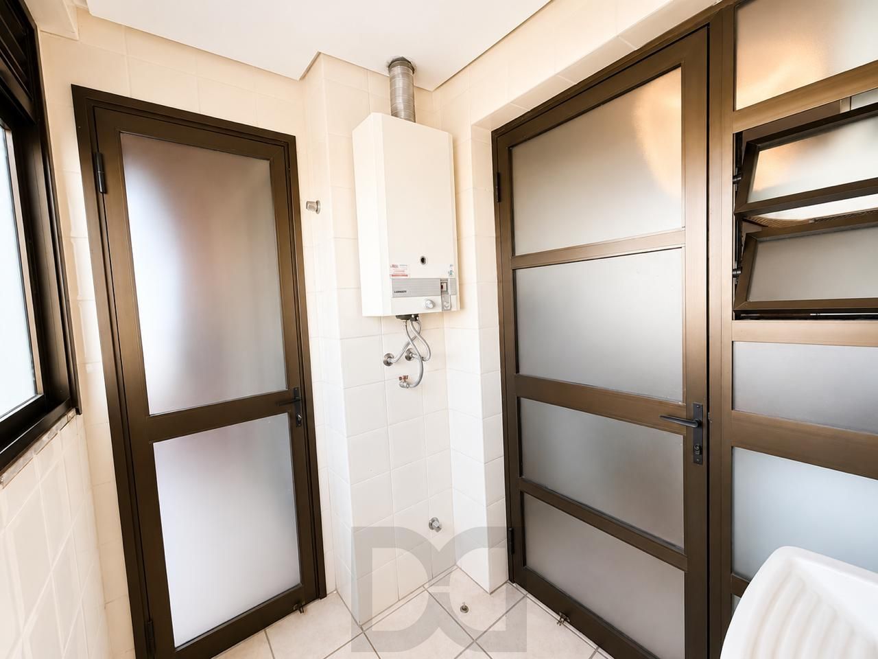 Excelente Apartamento para Comprar 2 dormitórios na Rua da República — foto 14