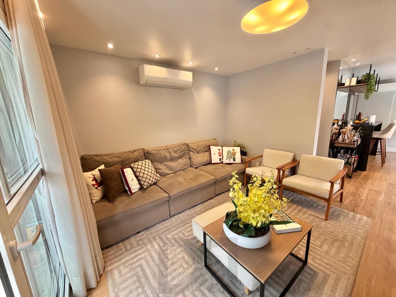 Excelente casa a venda no Condomínio Euroville com 3 dormitórios, semimobiliada por: R$1.350.000,00. — foto 9