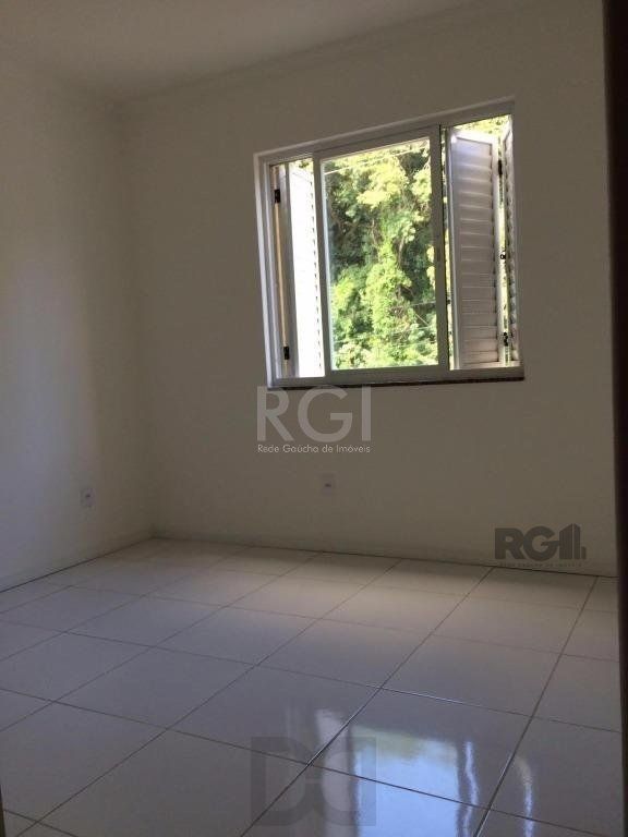 Vende prédio com 3 apartamentos, 9 dormitórios, 3 suíte, 3 salas amplas com churrasqueira, box 8 vaga coberta, 479 m² por R$ 2.150.000,00- São João - Porto Alegre/RS — foto 86