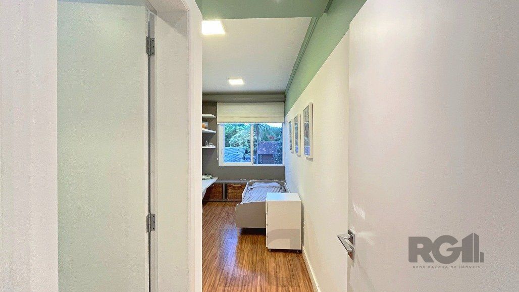 Ótima Casa a venda no bairro Espírito Santo com 3 suítes mobiliada — foto 37
