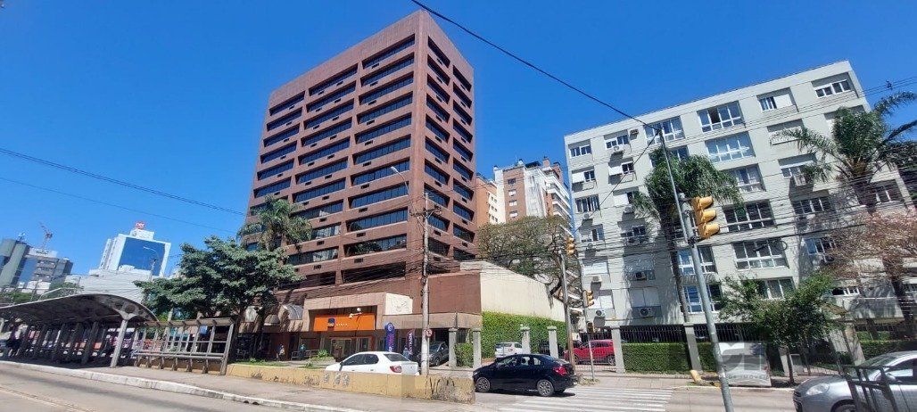 Sala para comprar na avenida Carlos Gomes no Bairro Boa Vista — foto 4