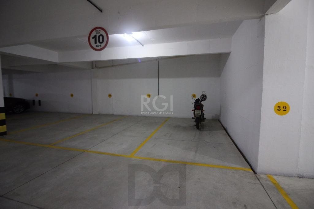 Linda Cobertura com 3 dormitórios para Comprar com 331 m² - Bela Vista - Porto Alegre/RS — foto 13