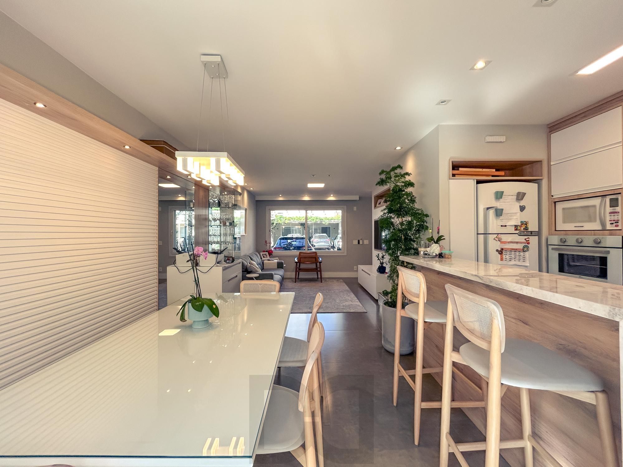 Excelente casa a venda no Condomínio Euroville com 3 dormitórios semimobiliada. — foto 6