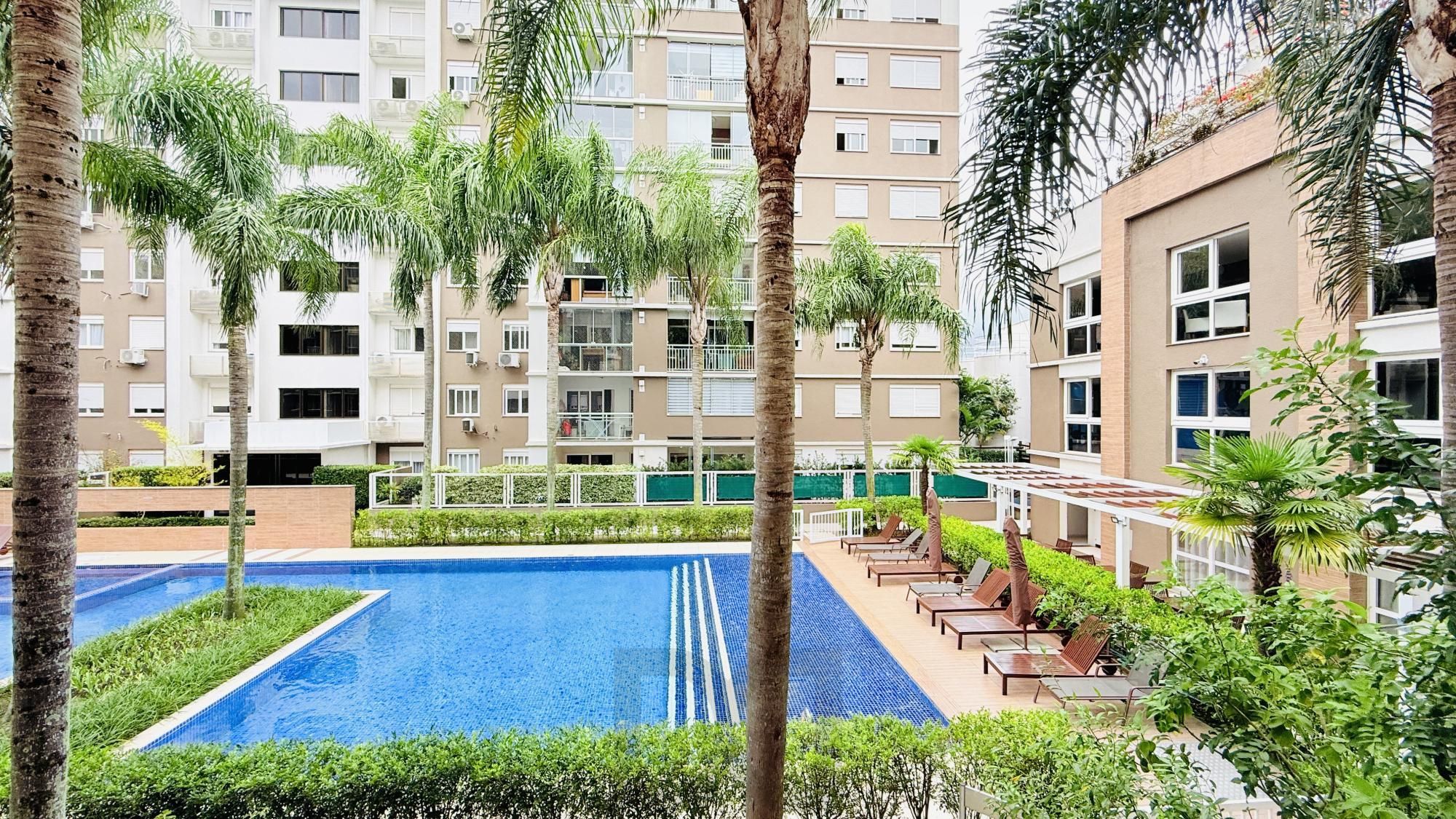 3 Dormitórios com Suíte | 90m² | Lareira e Churrasqueira | Bravo Melnick — foto 32