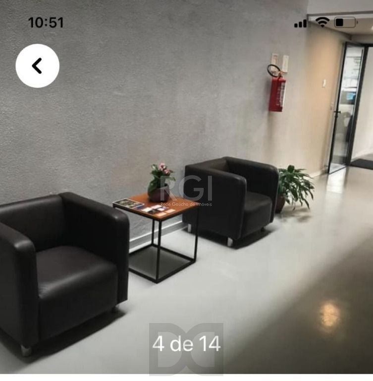 Sala Comercial a venda no bairro Menino Deus com 30 m² por:R$ 180.000,00 — foto 8