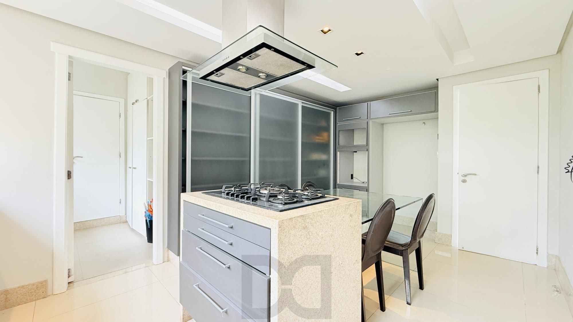 Cobertura Duplex de 318m com Piscina Privativa, Energia Solar e Vista Panorâmica — foto 44
