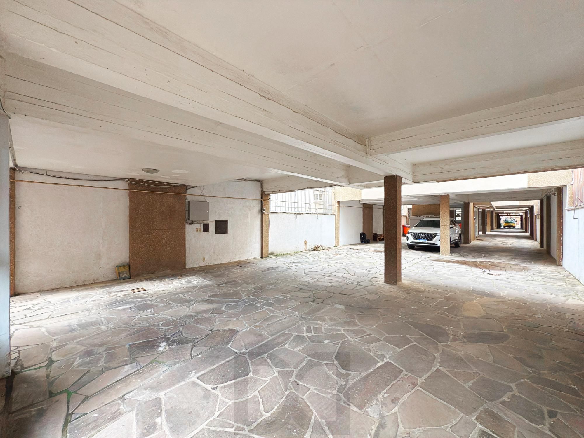 Excelente apartamento a venda com 3 dormitórios no bairro Higienópolis. — foto 29