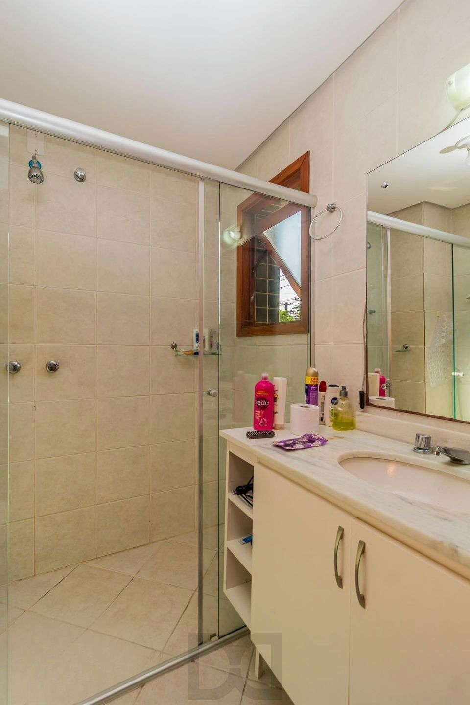 Apartamento de 2 dormitórios no bairro Petrópolis — foto 9