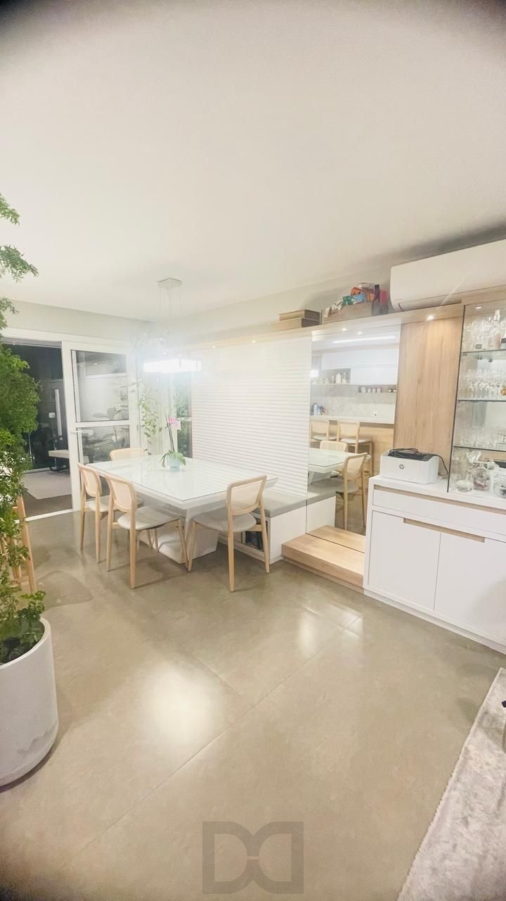 Excelente casa a venda no Condomínio Euroville com 3 dormitorios. — foto 1