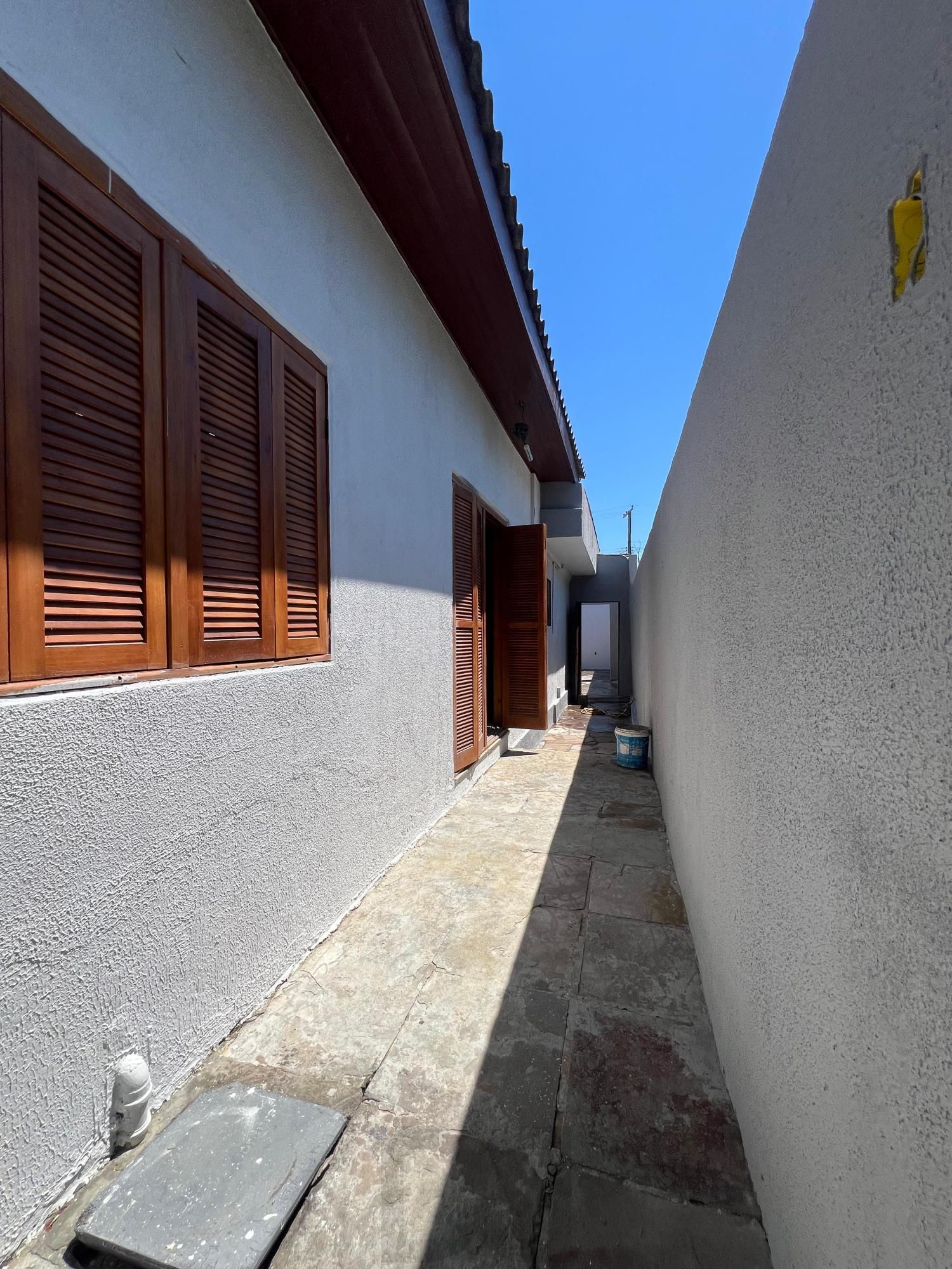 Excelente casa a venda reformada no bairro Ipanema. — foto 11