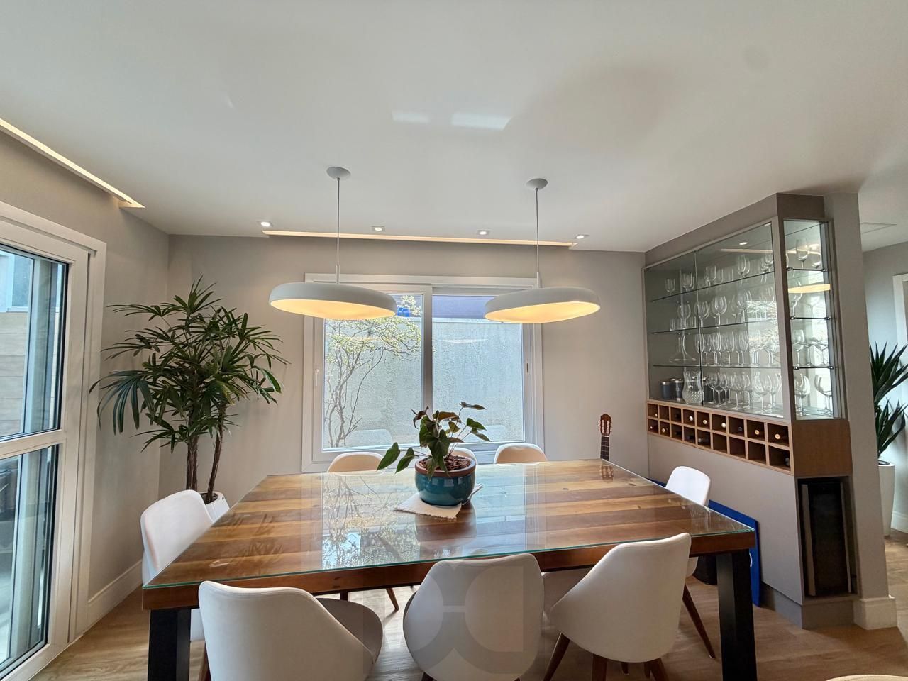 Excelente casa a venda no Condomínio Euroville com 3 dormitórios, semimobiliada por: R$1.350.000,00. — foto 3
