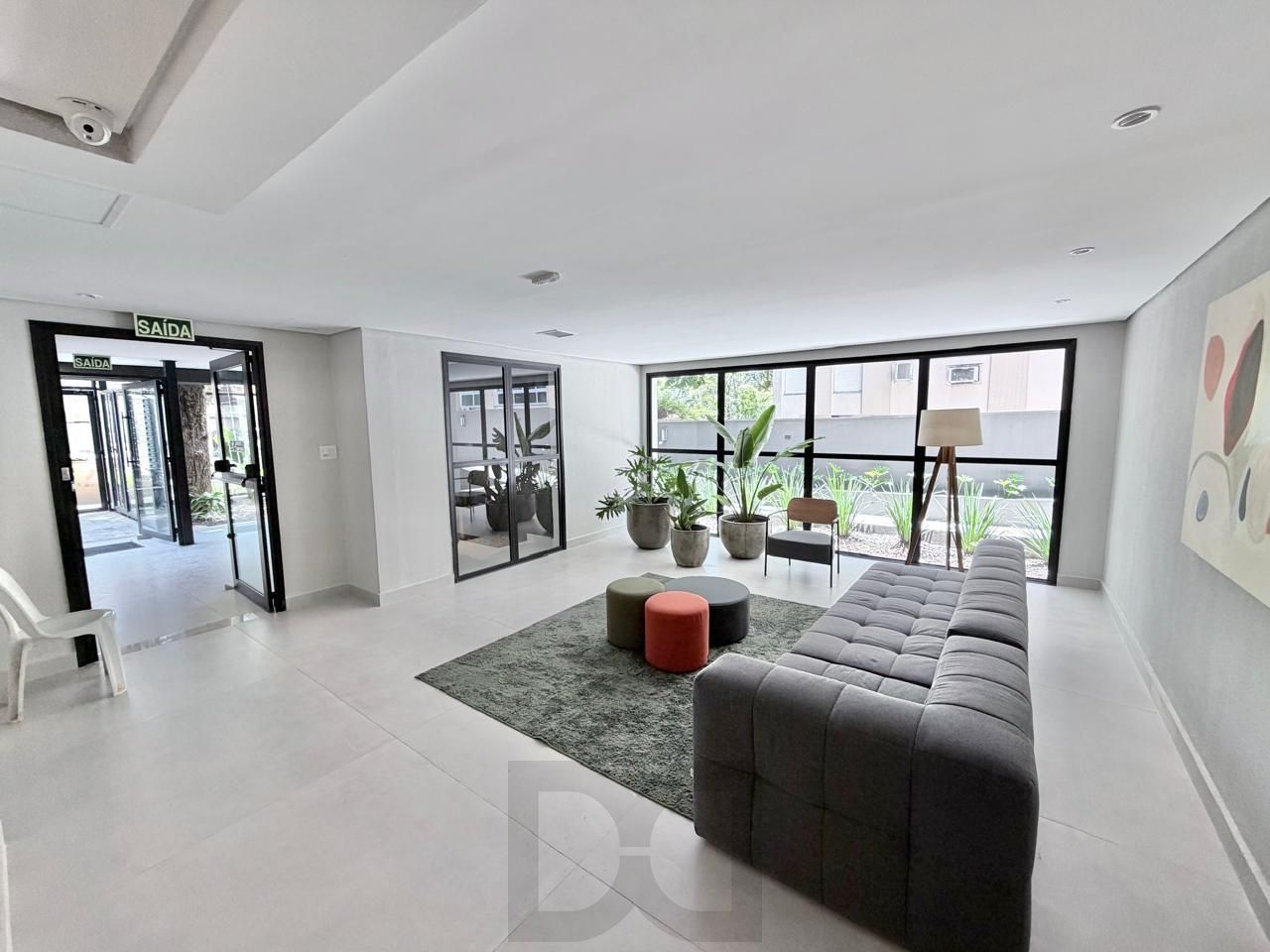 Excelente apartamento a venda no ITA123, com 2 domitórios no bairro Jardim Botânico. — foto 1