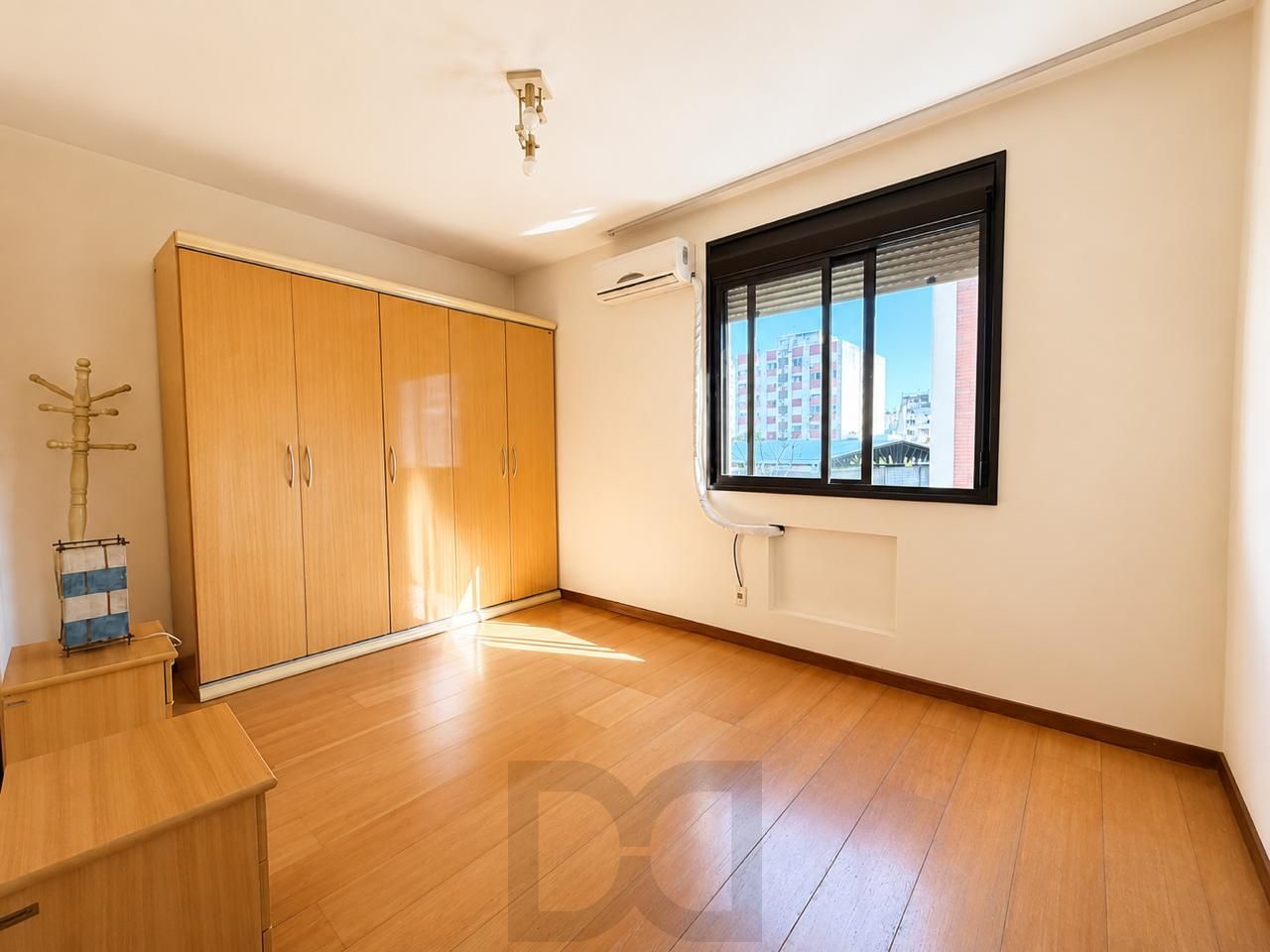Excelente Apartamento para Comprar 2 dormitórios na Rua da República — foto 17