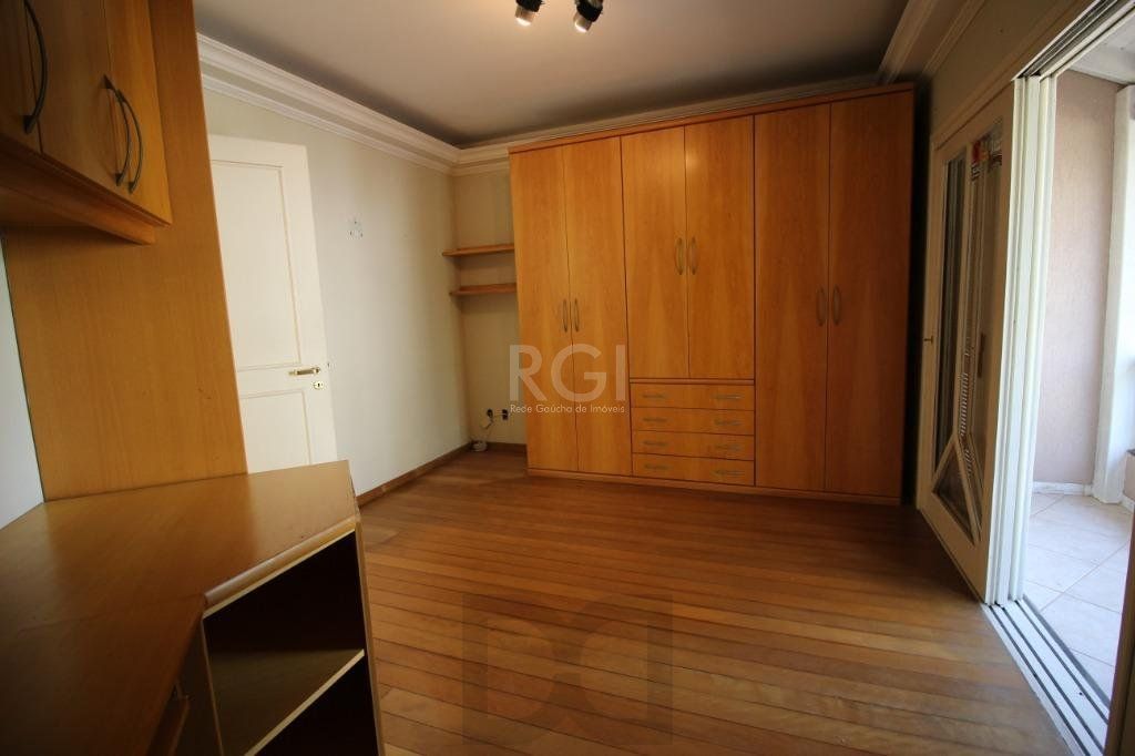 Casa para comprar com 4 dormitórios, 330m² - Chácara das Pedras - Porto Alegre — foto 29