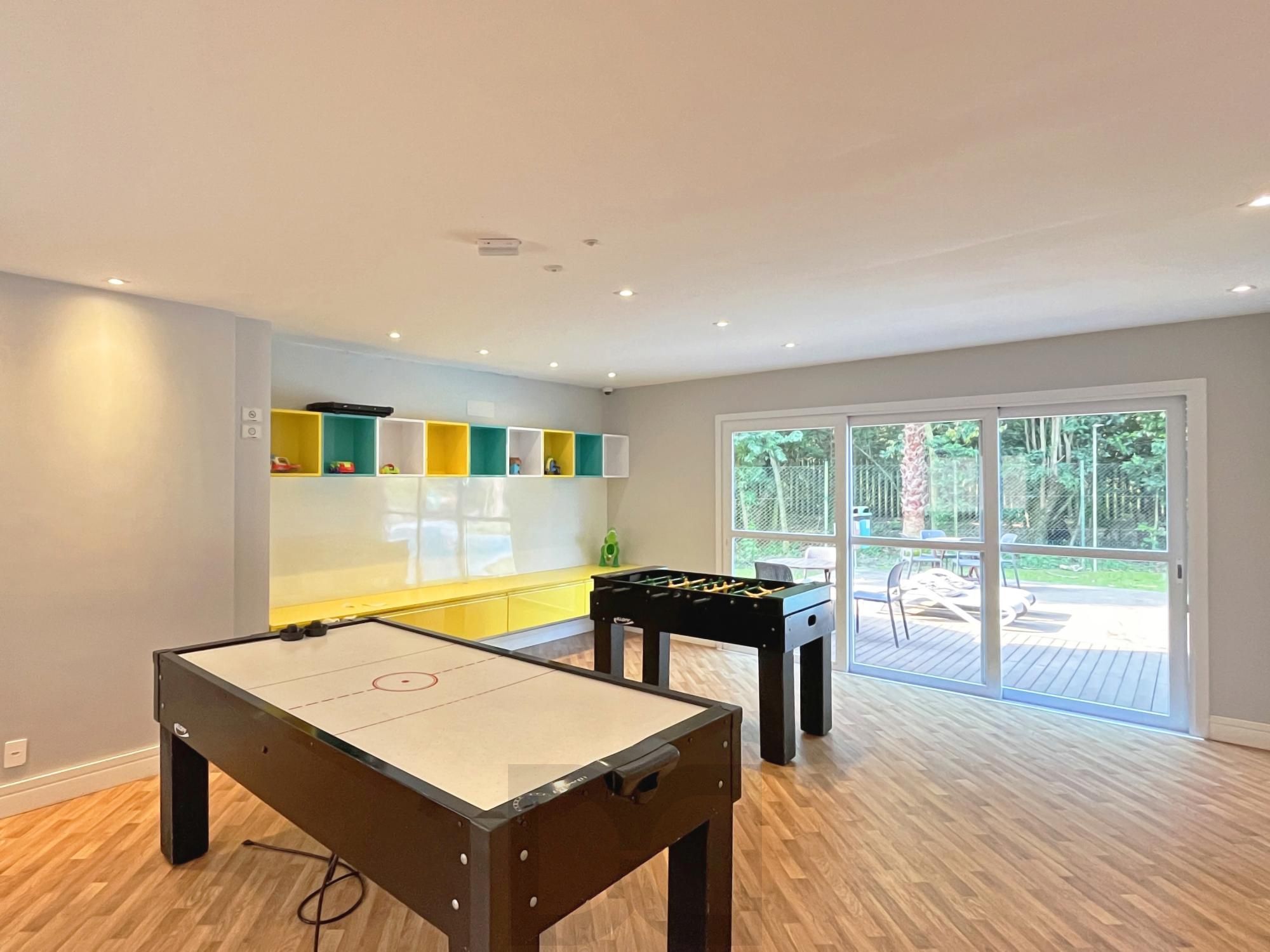 Excelente casa a venda no Condomínio Euroville com 3 dormitórios, semimobiliada por: R$1.400.000,00. — foto 10