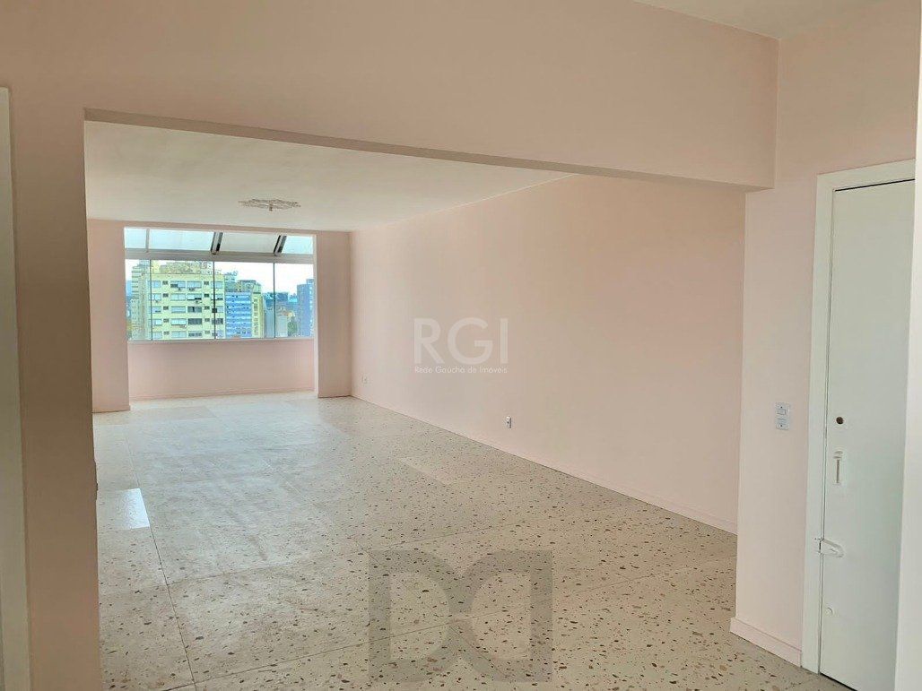 Apartamento Para Comprar no Centro Histórico com 3 dormitórios por: R$700.000,00. — foto 4