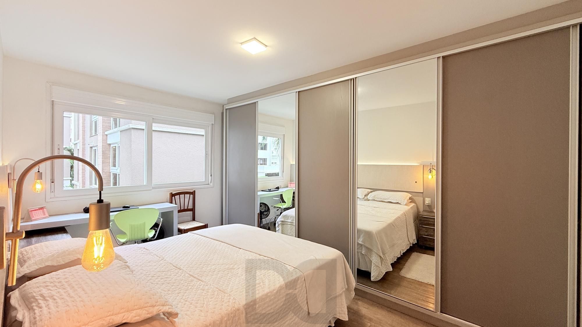 3 Dormitórios com Suíte | 90m² | Lareira e Churrasqueira | Bravo Melnick — foto 42