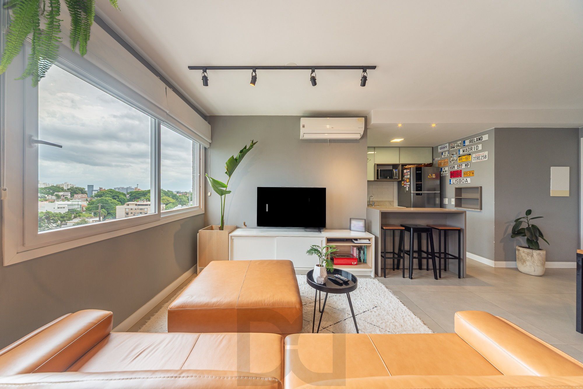 Apartamento mobiliado 60m² | 1 dormitório | Andar alto | Vista livre | 1 vaga — foto 2