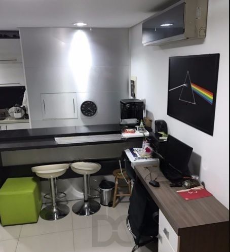 Apartamento 1 quarto e 1 vaga no Condomínio Parigi no bairro Três Figueiras — foto 26