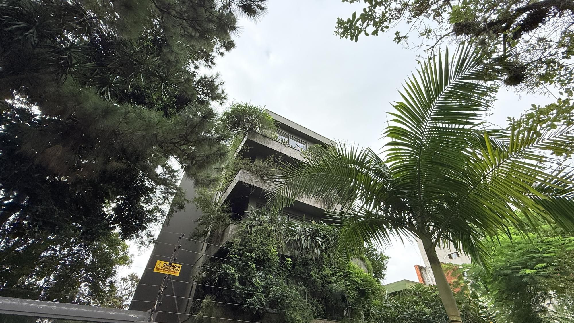 Cobertura Duplex de 318m com Piscina Privativa, Energia Solar e Vista Panorâmica — foto 54