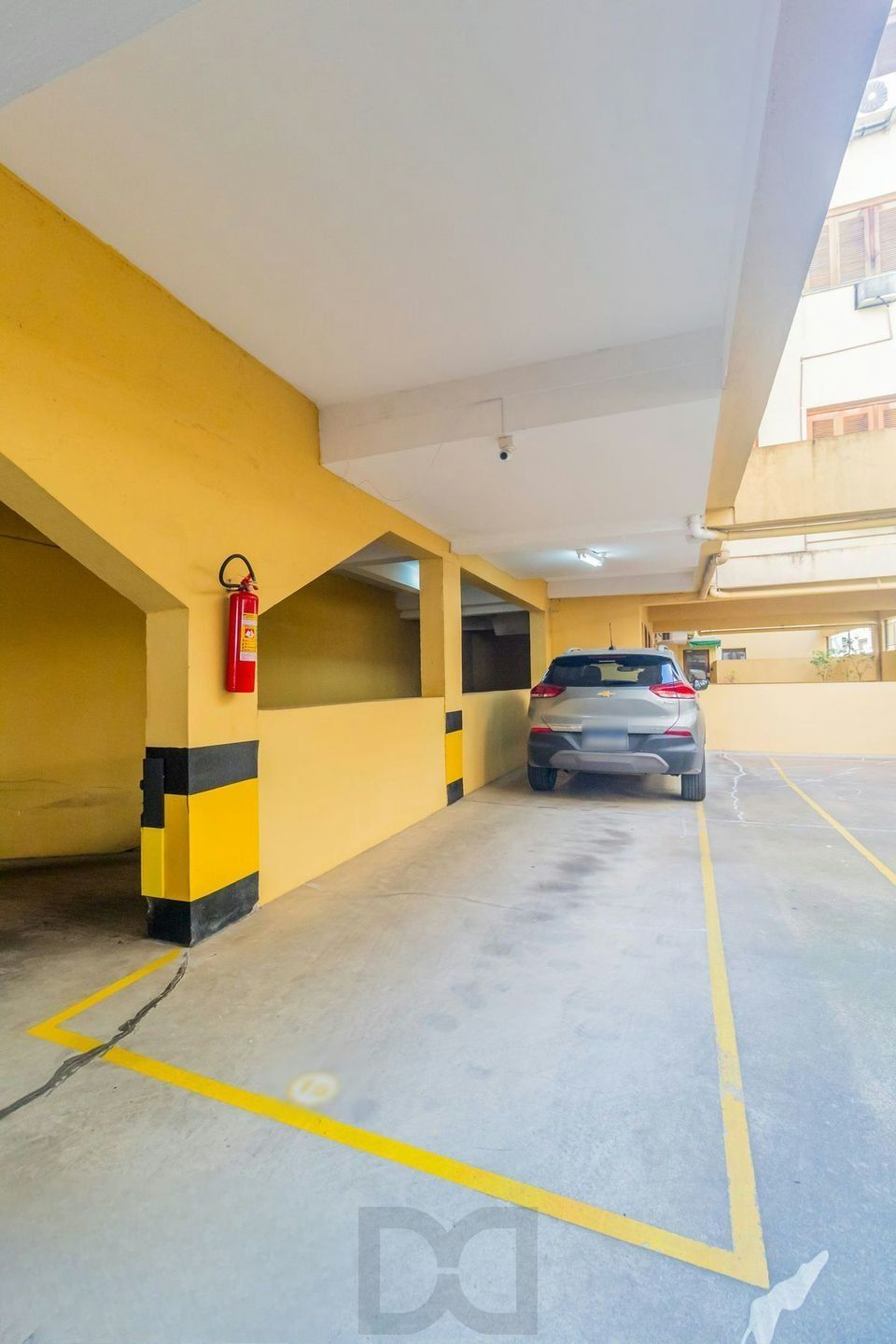 Apartamento de 2 dormitórios no bairro Petrópolis — foto 18