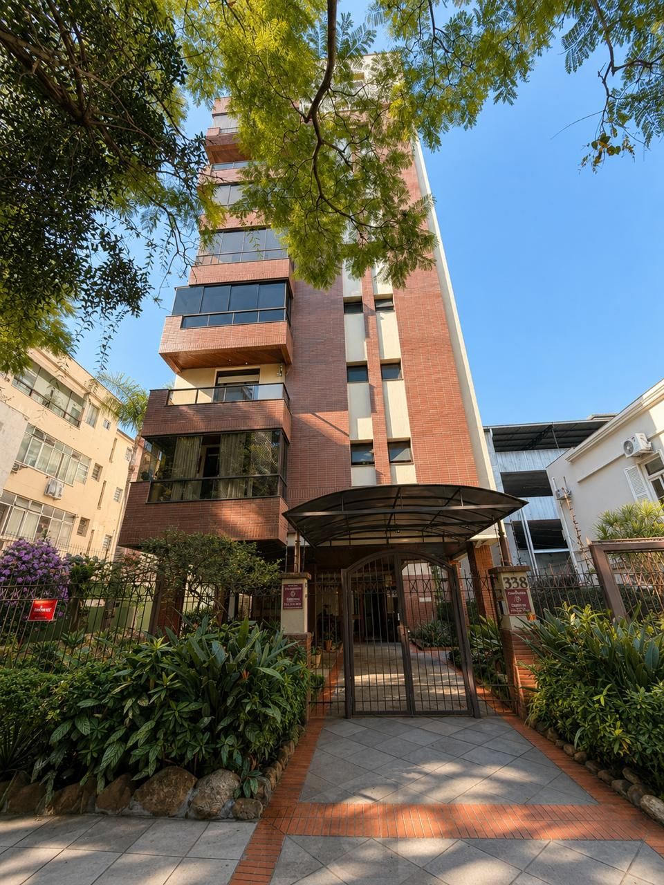 Excelente Apartamento para Comprar 2 dormitórios na Rua da República — foto 1