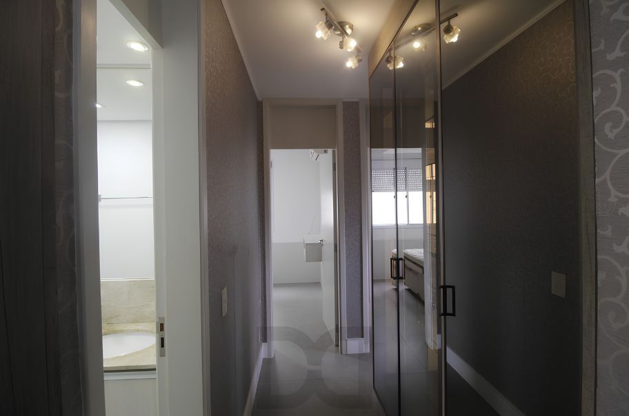 Apartamento 3 dormitórios com suíte e sacada — mobiliado e pronto para morar — foto 12