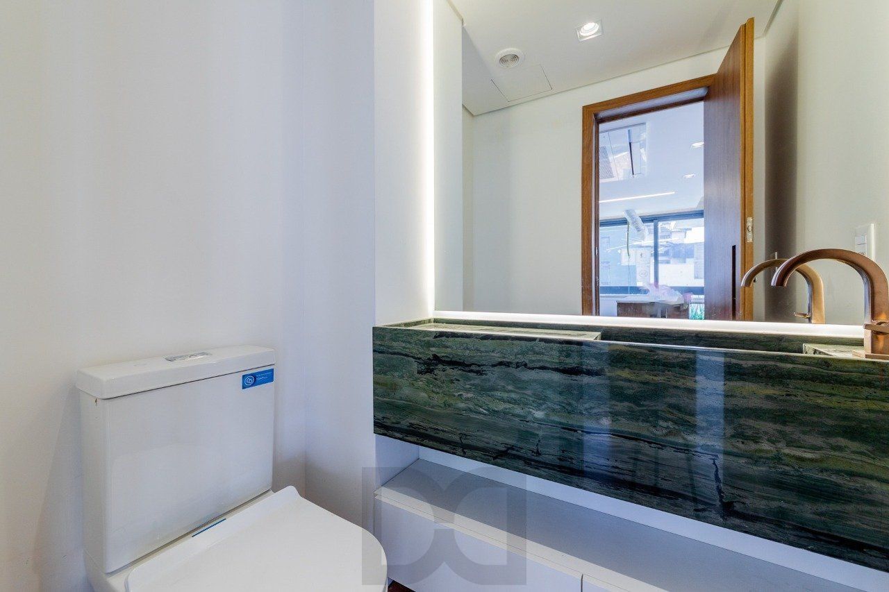 Apartamento novo 3 dormitórios com 2 vagas próximo ao Grêmio Náutico União — foto 18
