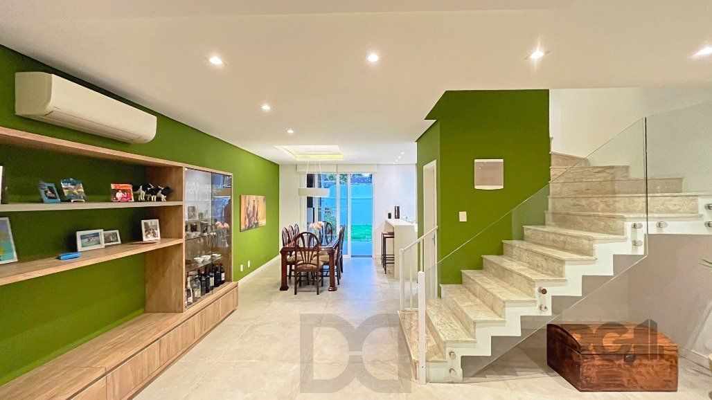 Ótima Casa a venda no bairro Espírito Santo com 3 suítes mobiliada — foto 25