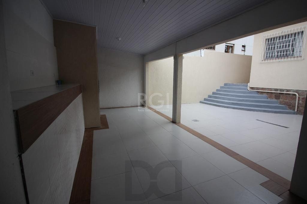 Casa com 3 Dormitórios Para comprar 250 m² - Petrópolis - Porto Alegre/R — foto 32
