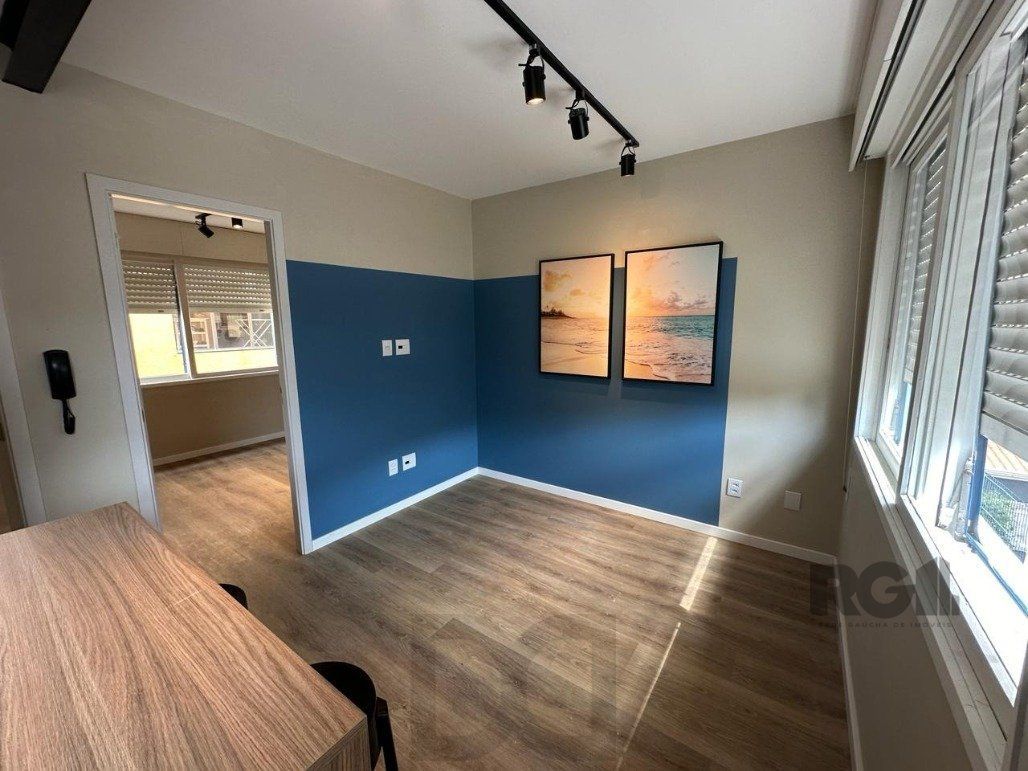 Apartamento a venda com 1 dormitório no bairro Auxiliadora — foto 8