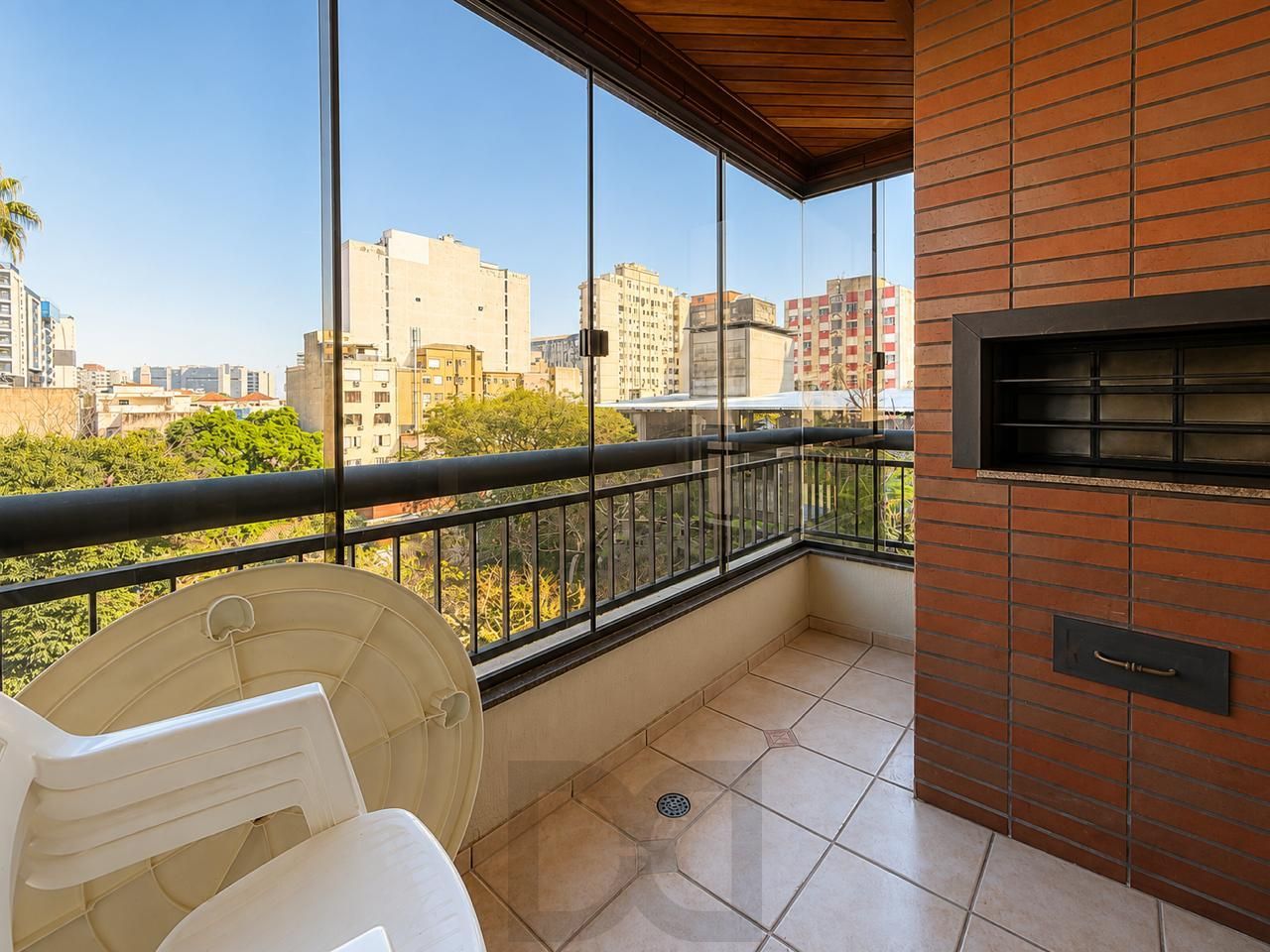 Excelente Apartamento para Comprar 2 dormitórios na Rua da República — foto 7