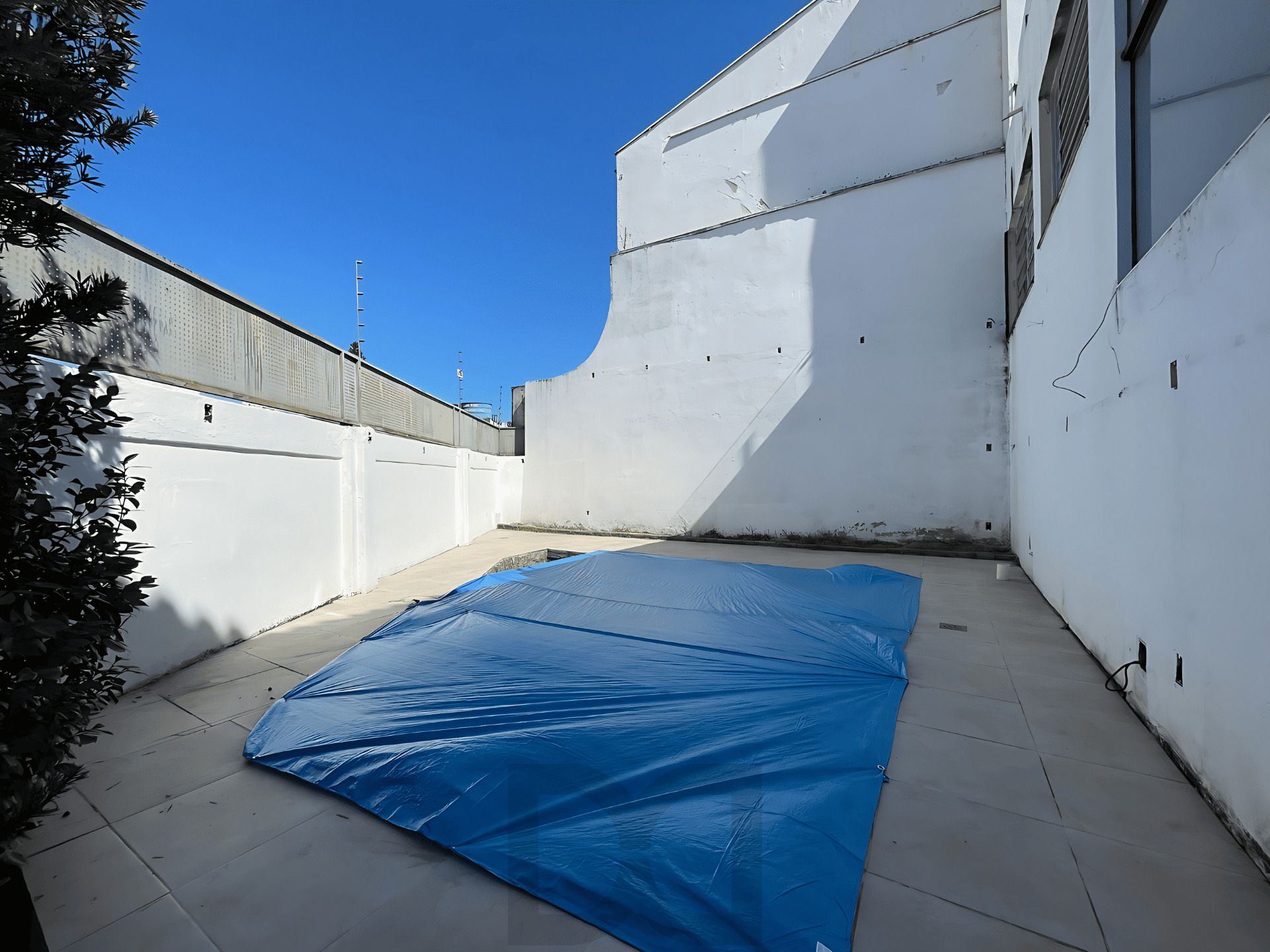 Casa Reformada com Piscina, 370m², 2 Suítes com Closet no Três Figueiras – POA — foto 36